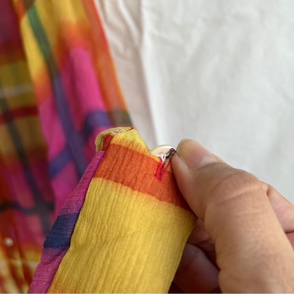 Go Silk button front shirt 100% silk, plaid, colorful size: M/L(see description) - Picture 3 of 10